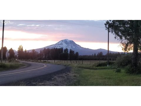 106 LAKESIDE RD Glenwood WA 98619