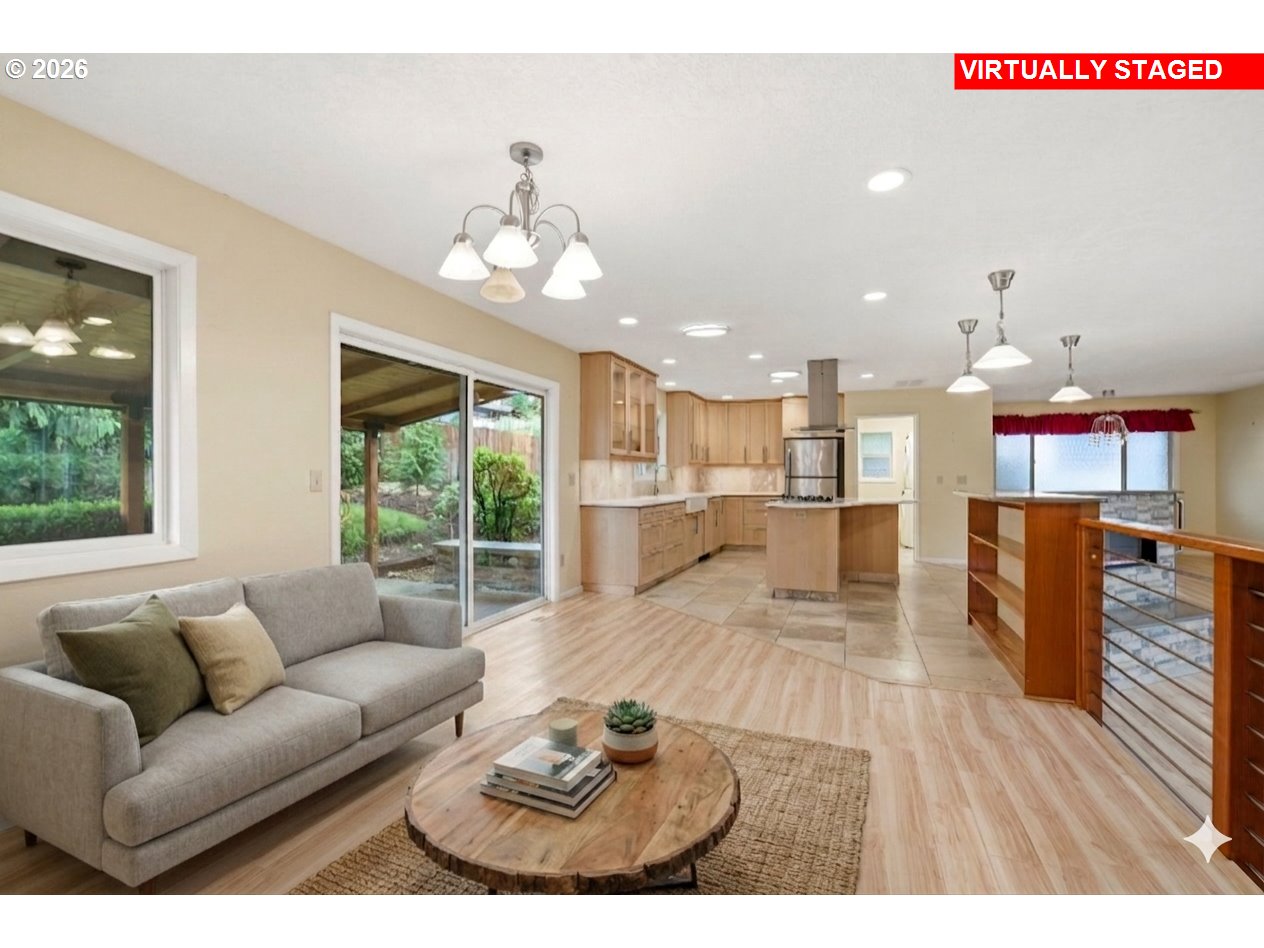224 NE 22ND AVE