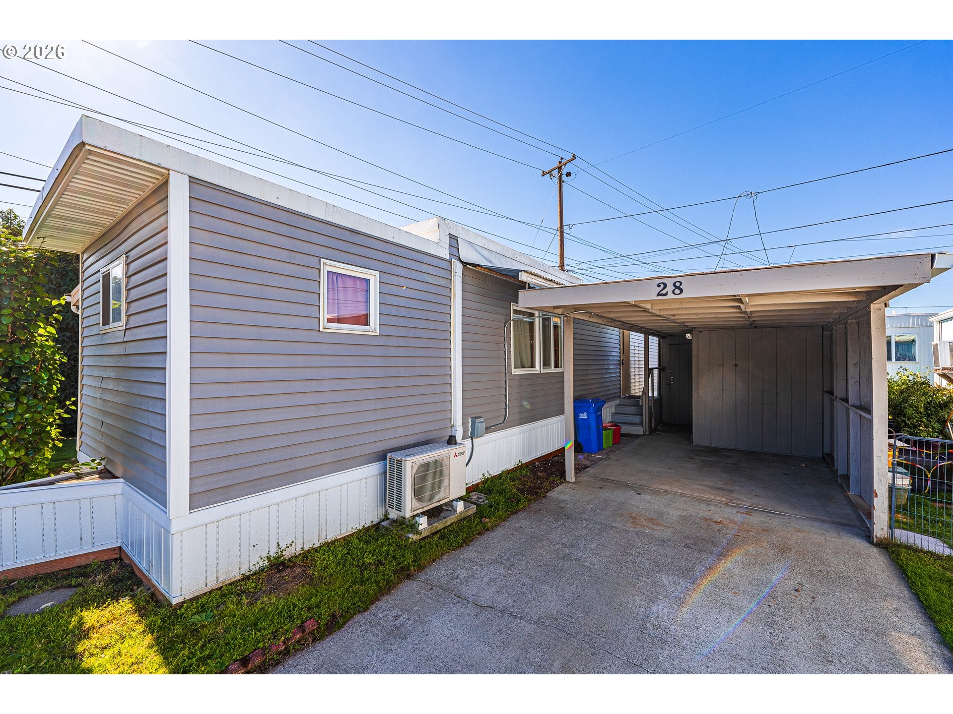 501 DIVISION AVE 28