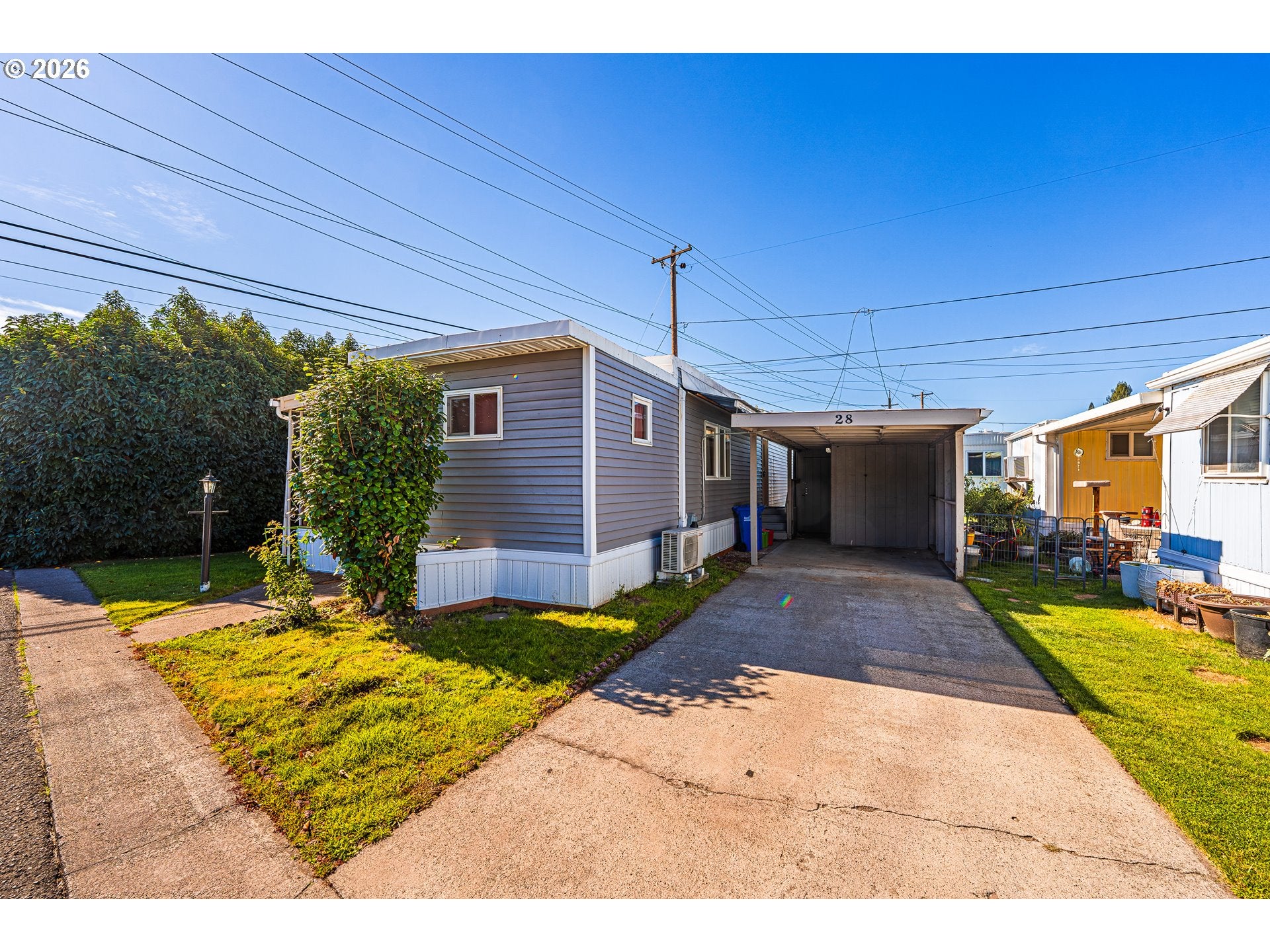 501 DIVISION AVE 28