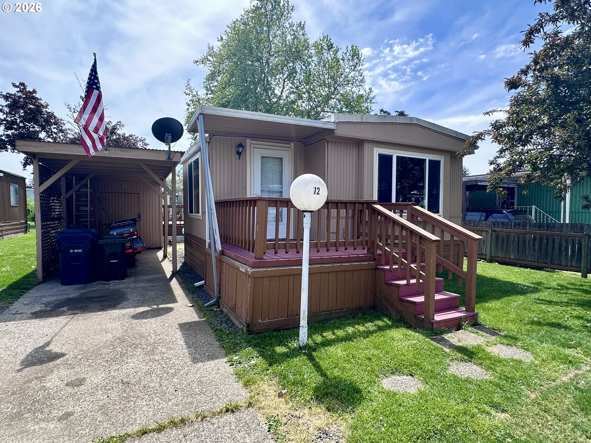 555 N DANEBO AVE 72