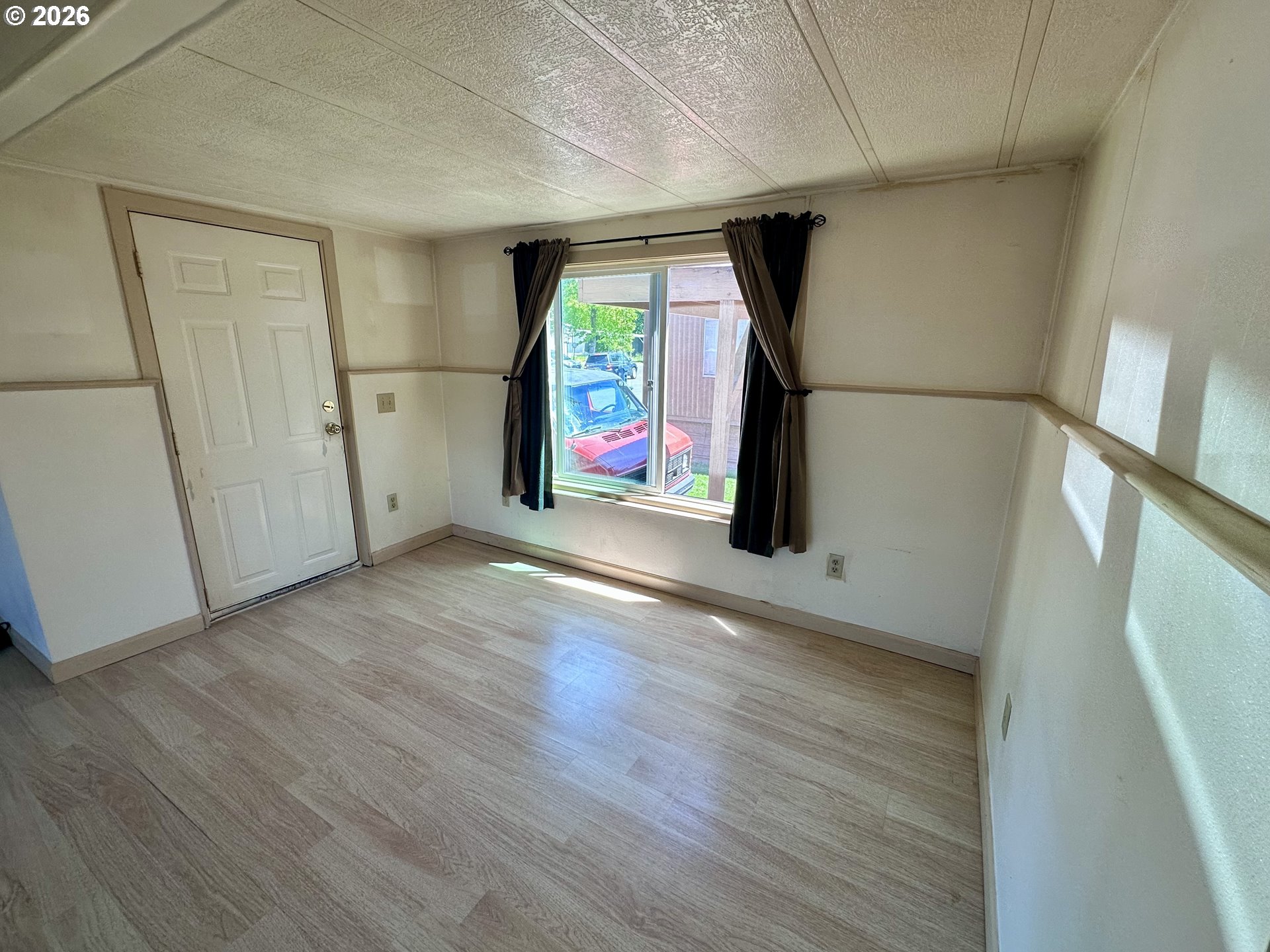 555 N DANEBO AVE 72