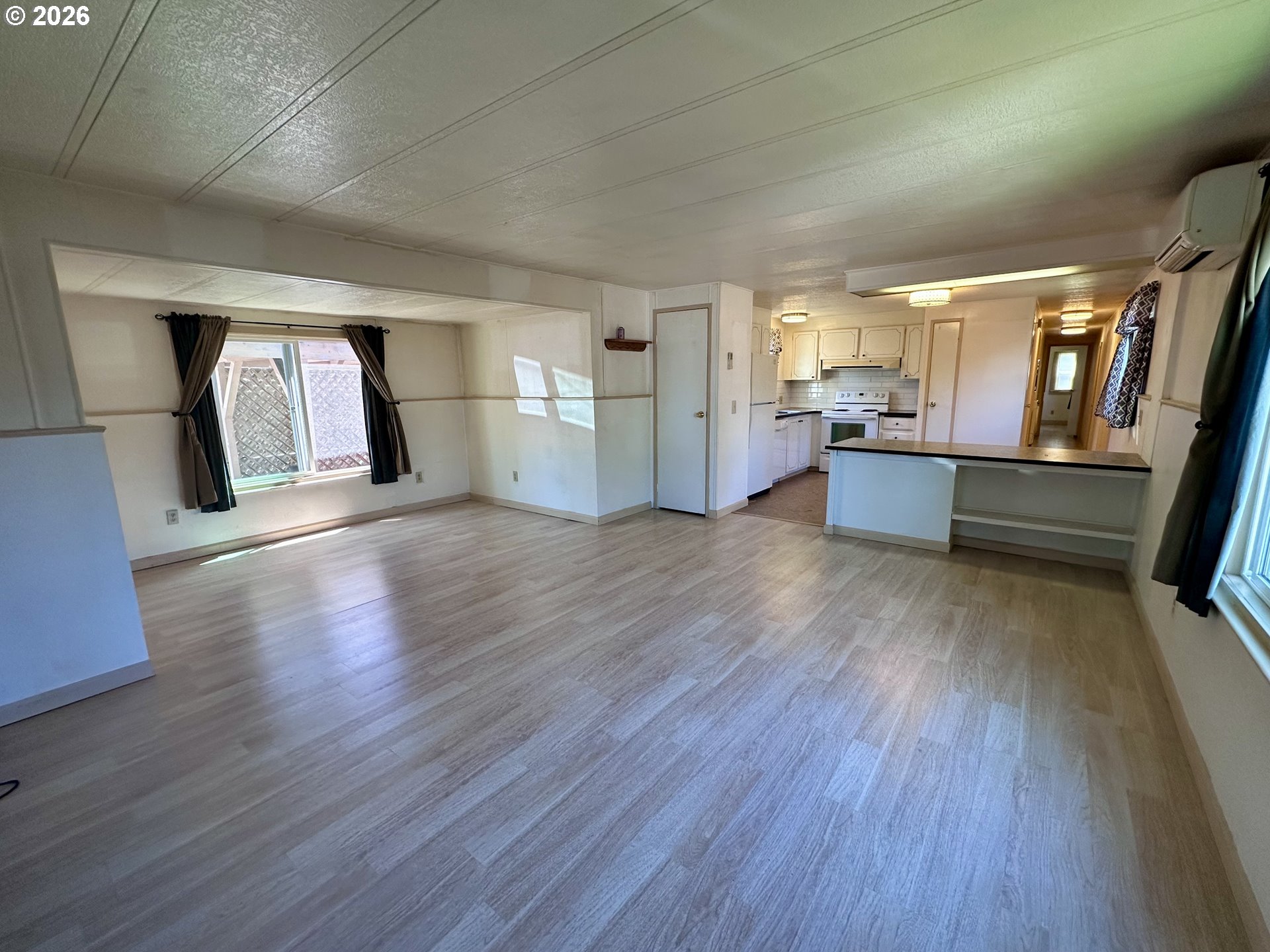 555 N DANEBO AVE 72
