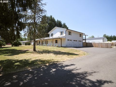 Photo of 15418 NE 172nd Ave, Brush Prairie, WA 98606 (MLS # 468647916)