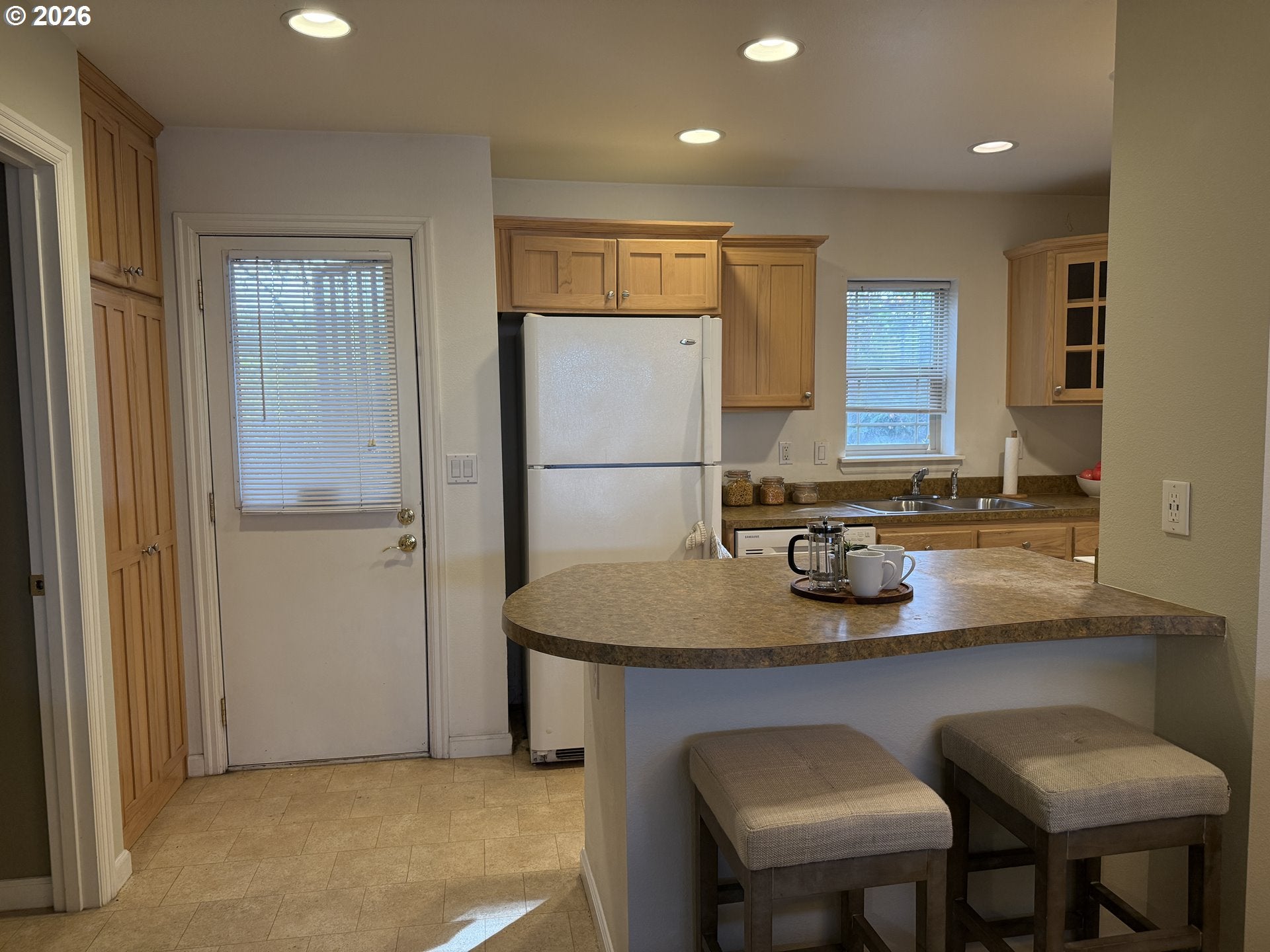 12138 NE FREMONT ST 18