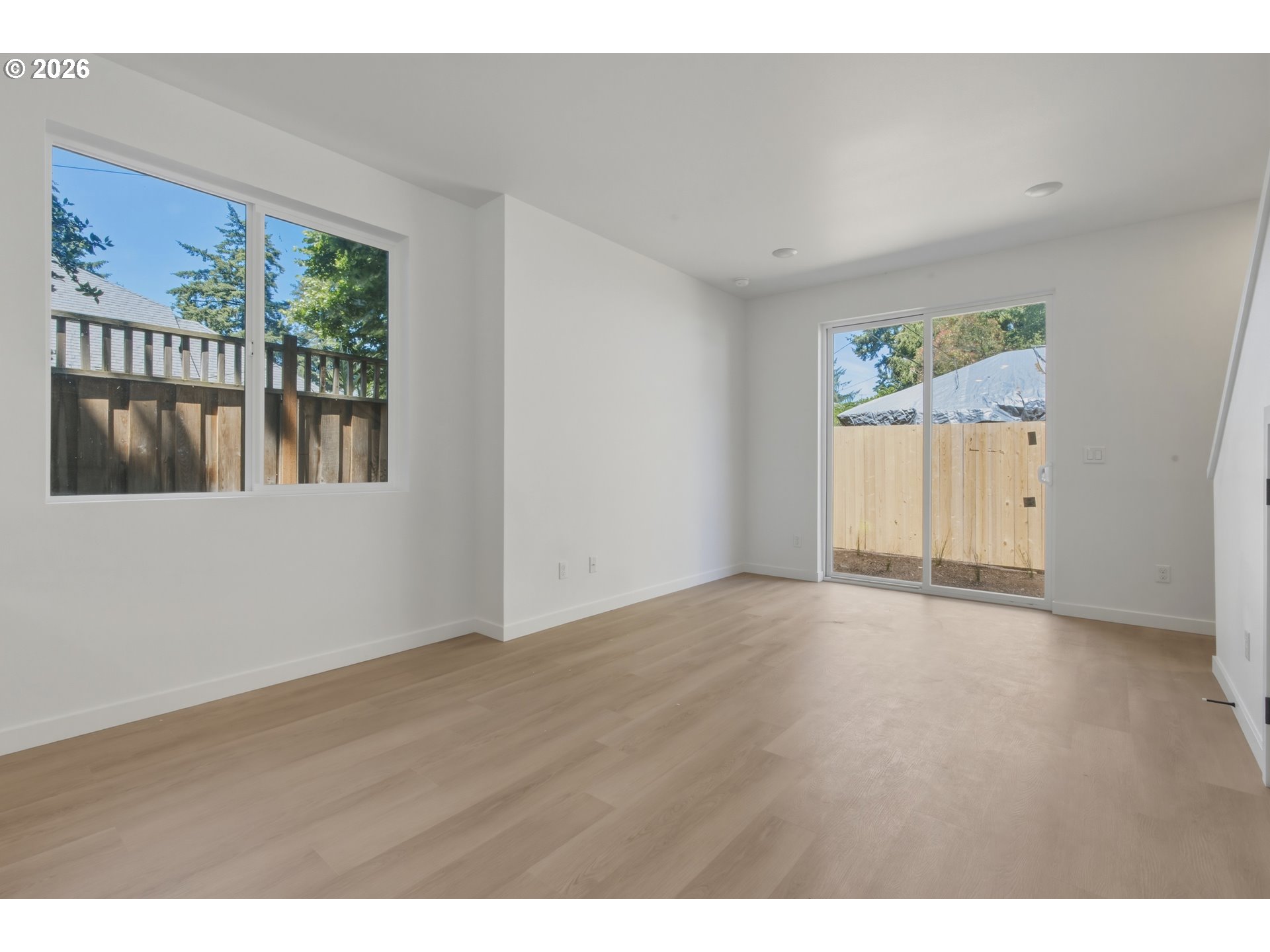 6181 N Albina AVE 5