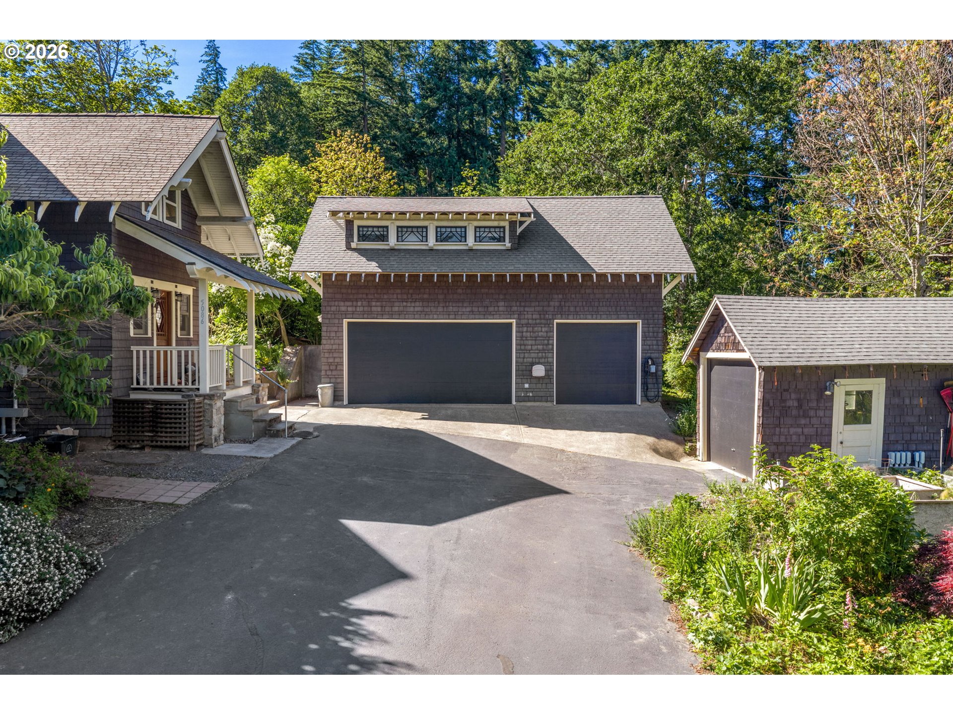 5086 Binns Hill DR