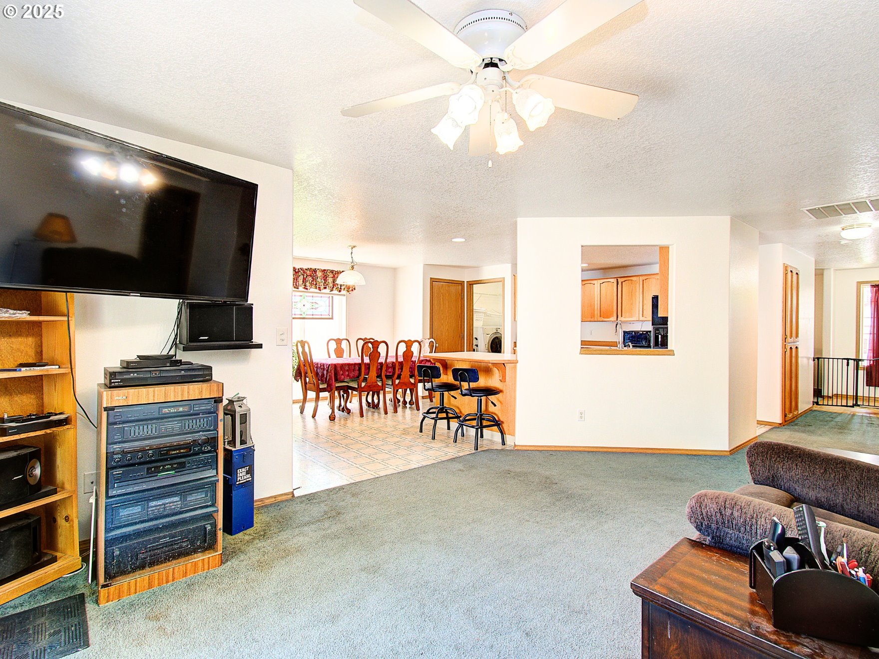 1313 NE 17TH AVE