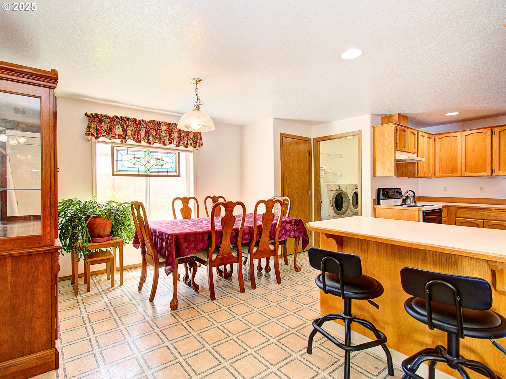 1313 NE 17TH AVE