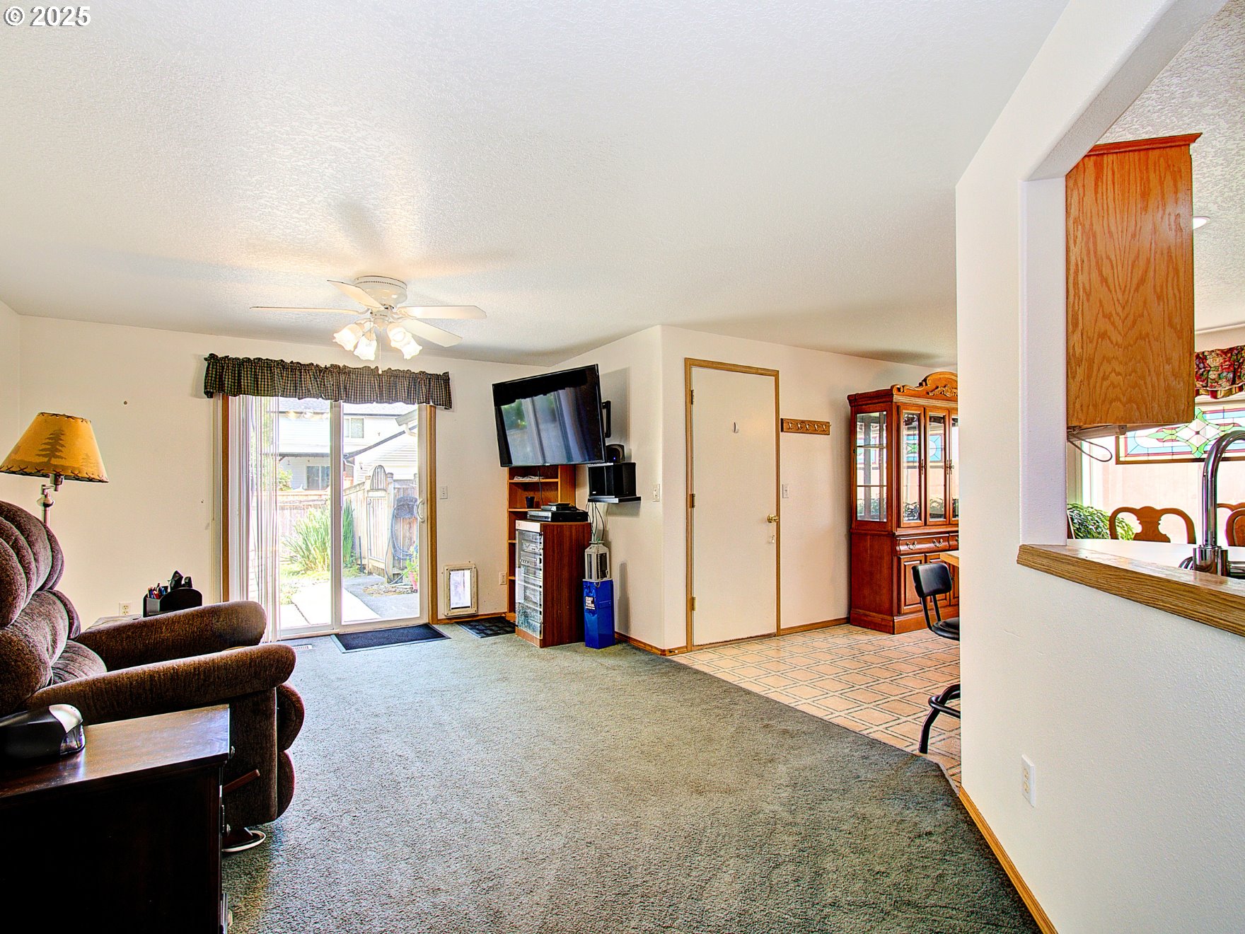 1313 NE 17TH AVE