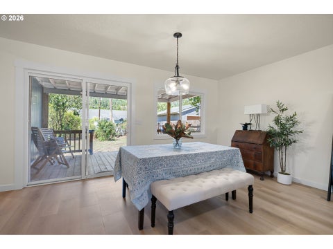 Tiny photo for 48433 Jasper Dr, Oakridge, OR 97463 (MLS # 501087488)