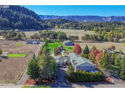 315 EVELYN ST Roseburg OR 97471