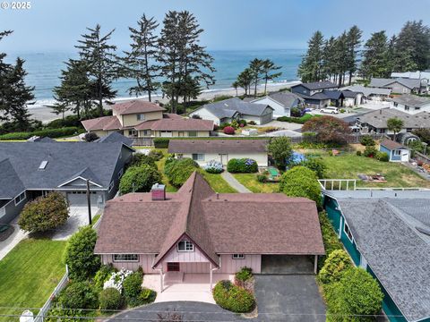 14674 WOLLAM RD Brookings OR 97415