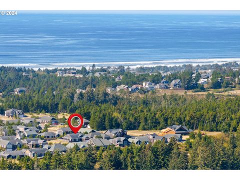 A home in Manzanita