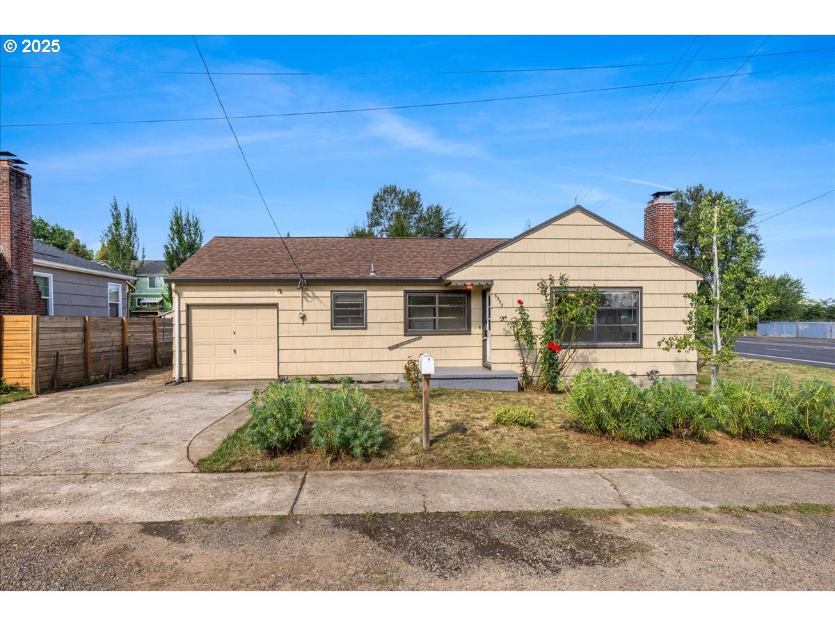 6353 NE 47TH PL