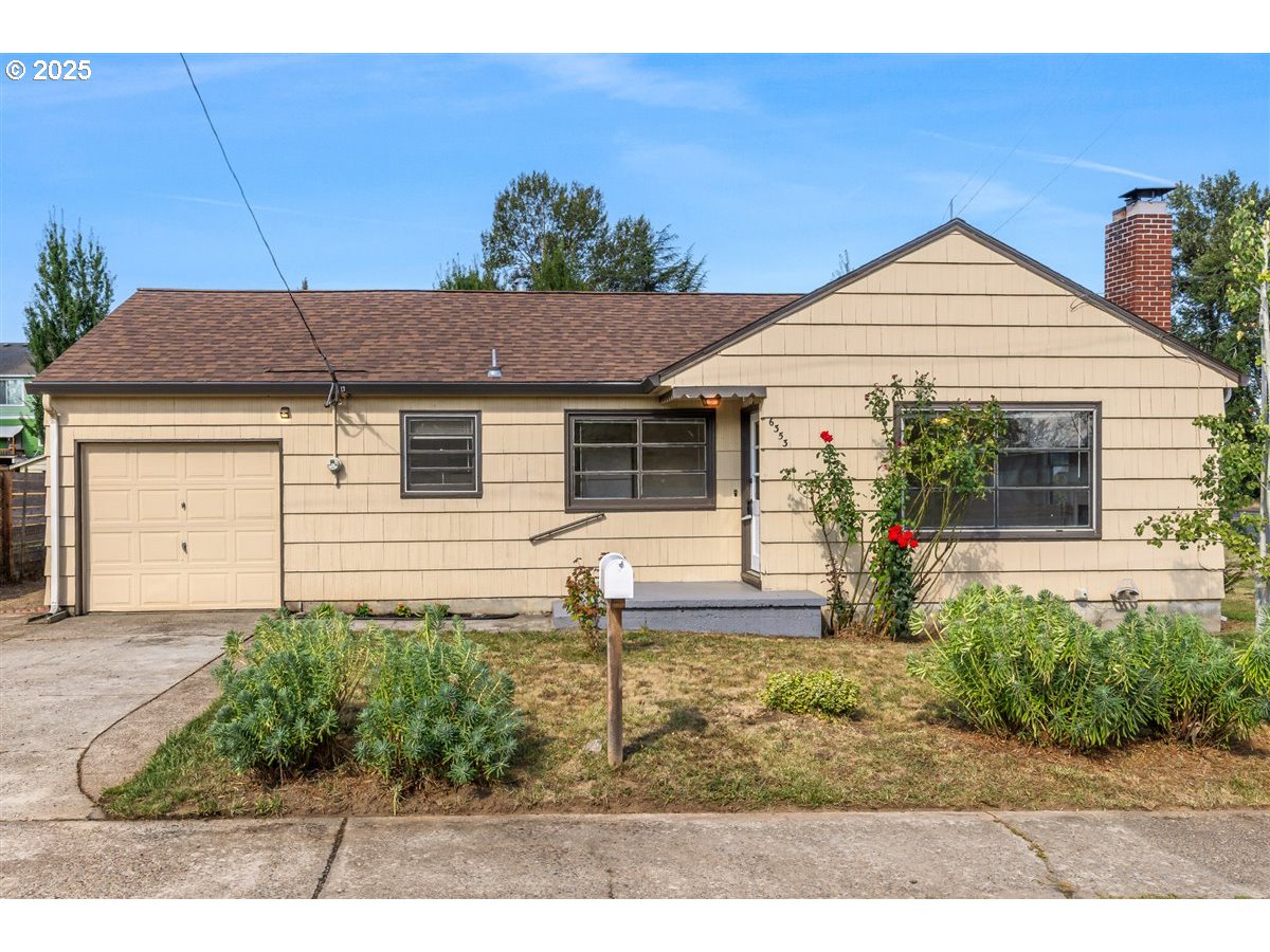 6353 NE 47TH PL