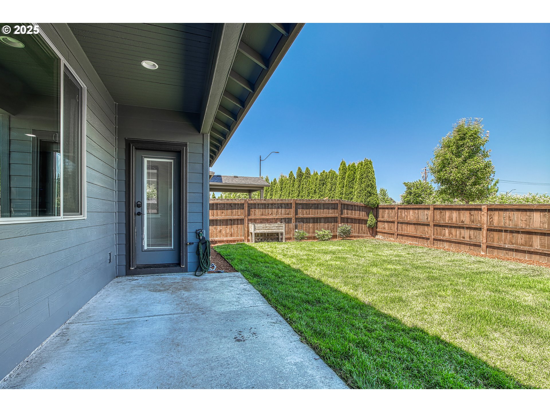 4538 N NOBLE LOOP