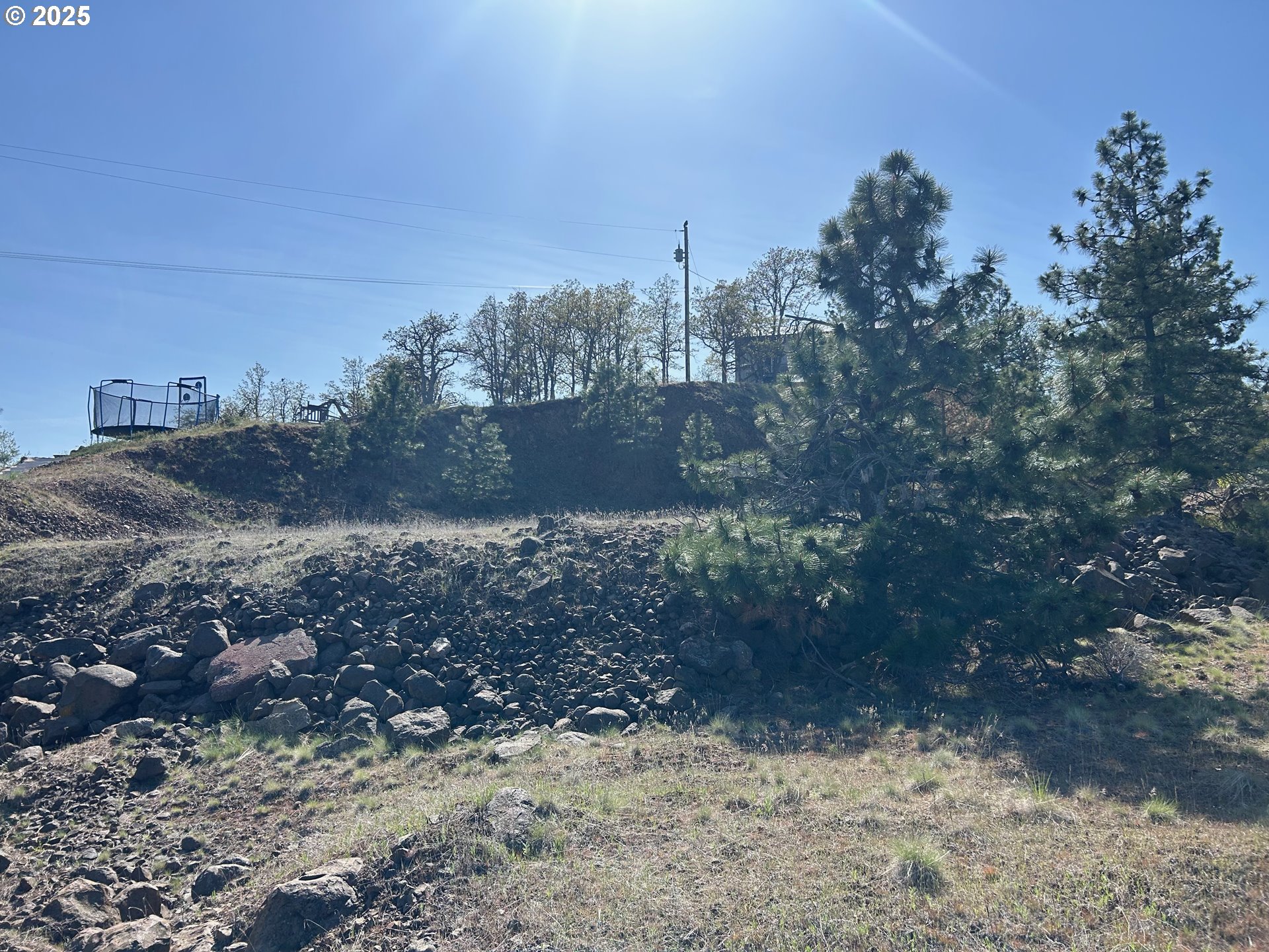 Photo 1 of 5 — Pipeline RD, Goldendale, WA 98620