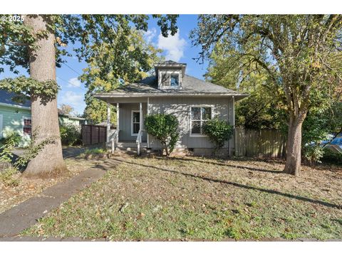 635 SE WALNUT ST Hillsboro OR 97123