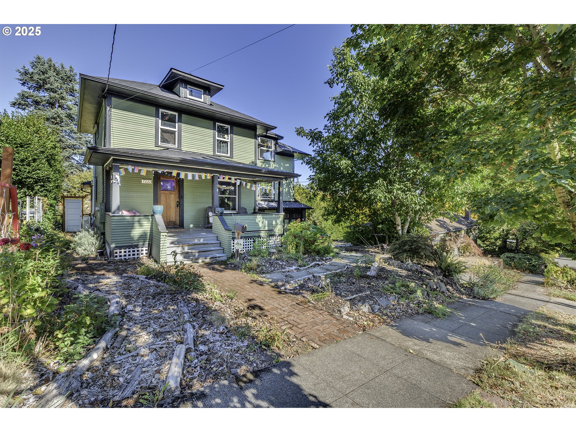 7233 SE MAIN ST
