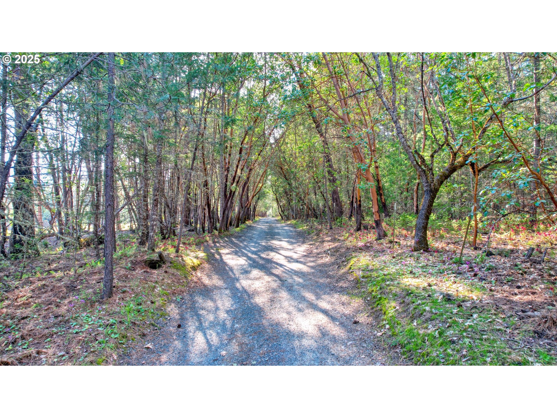 858 MISSOURI FLAT RD