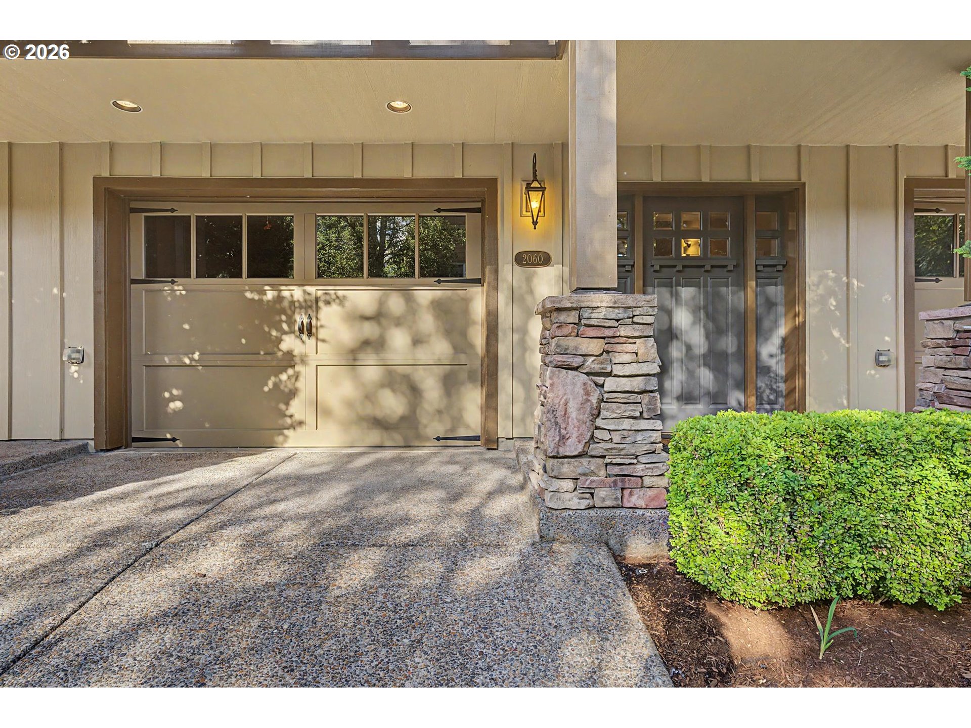 2060 NW VILLAGE CIR 43