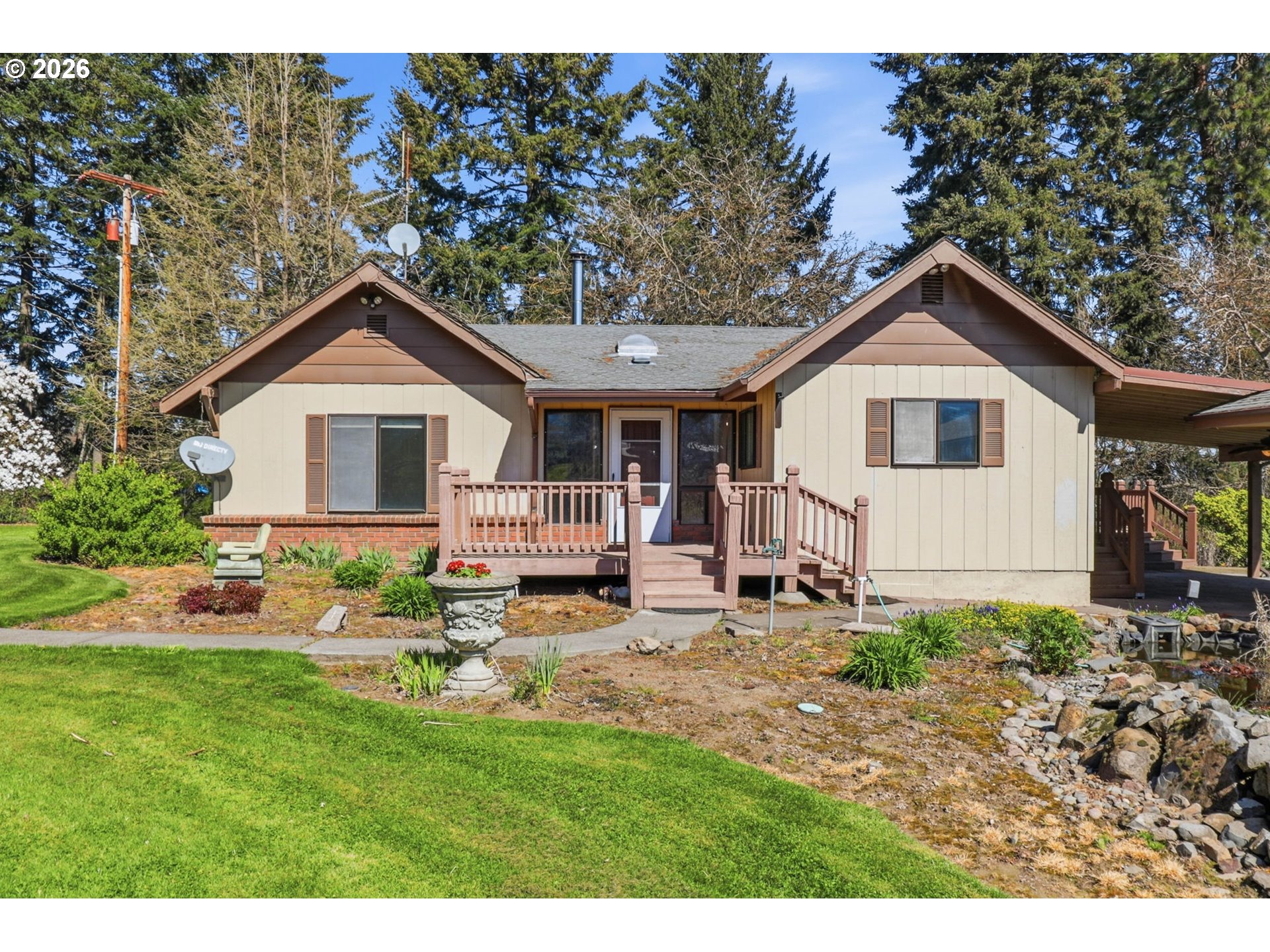 3301 WYEAST RD