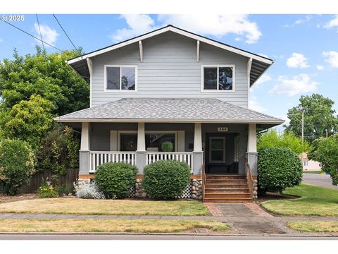 380 E ARLINGTON ST Gladstone OR 97027