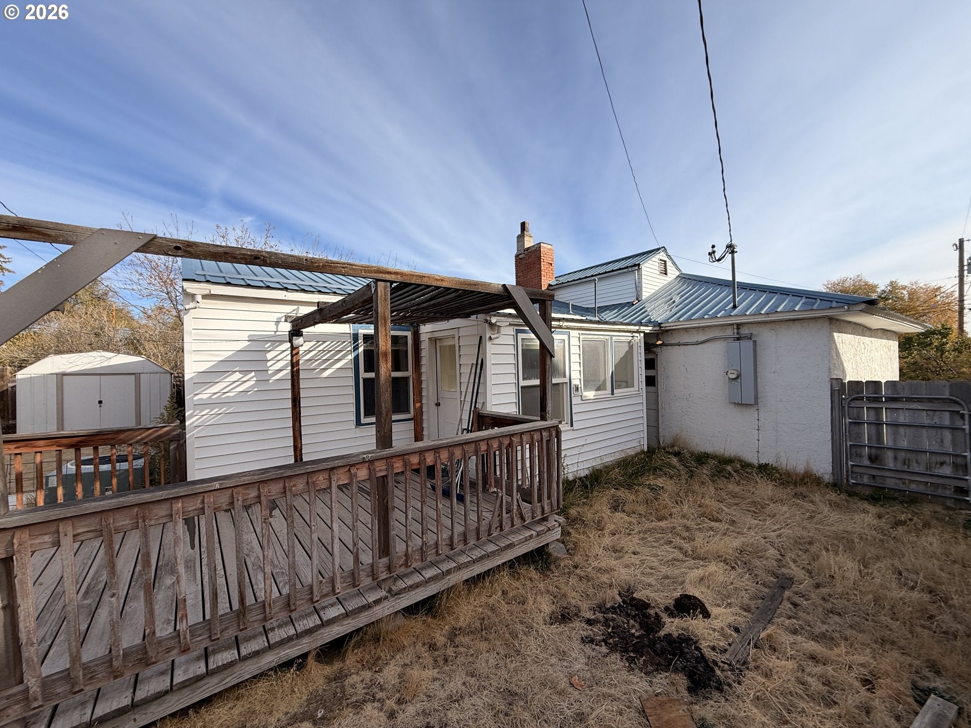 546 N BUENA VISTA AVE
