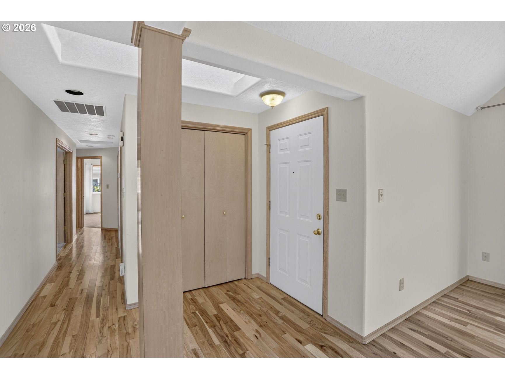 255 SPINNAKER WAY