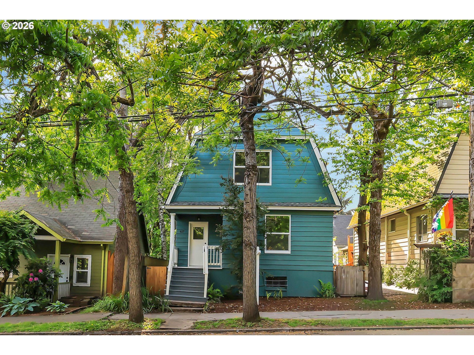 617 SE 20TH AVE