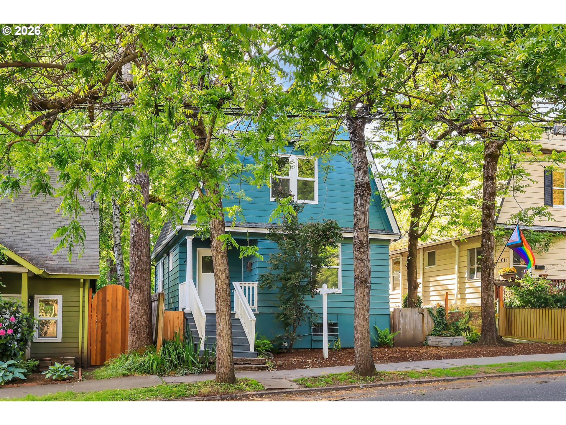 617 SE 20TH AVE