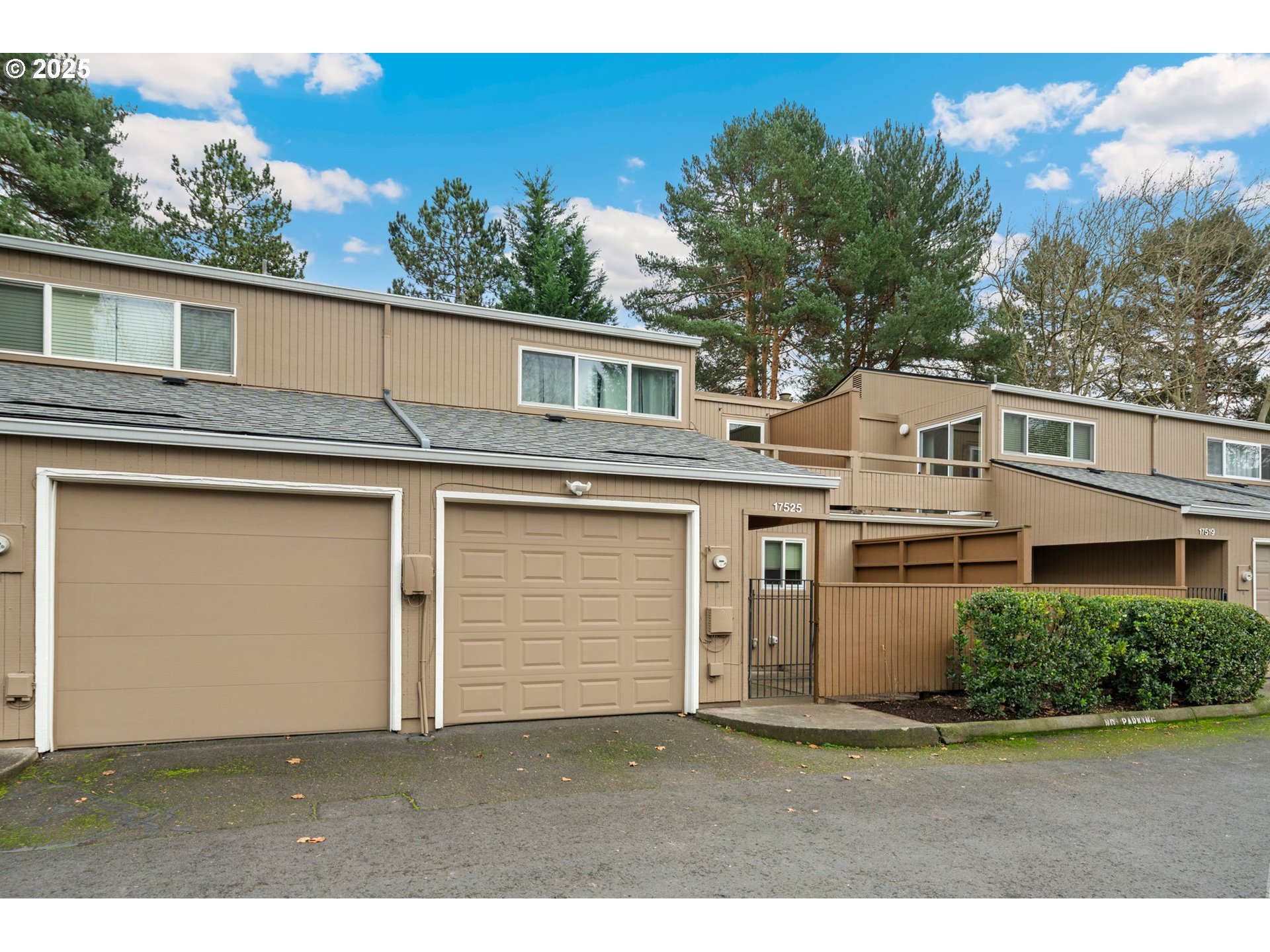 17525 NW SHOREWOOD DR