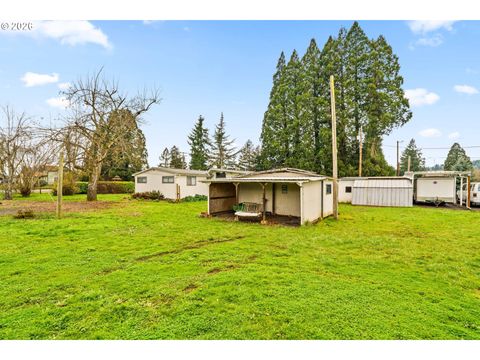Tiny photo for 82481 Greenwood St, Creswell, OR 97426 (MLS # 395788301)