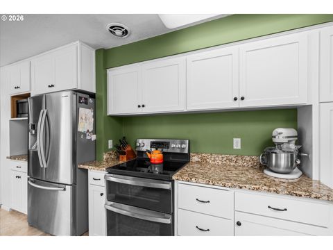 Tiny photo for 77038 Westridge Ave, Westfir, OR 97492 (MLS # 646782192)