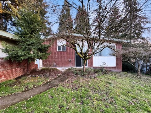 1180 E 37TH AVE Eugene OR 97405