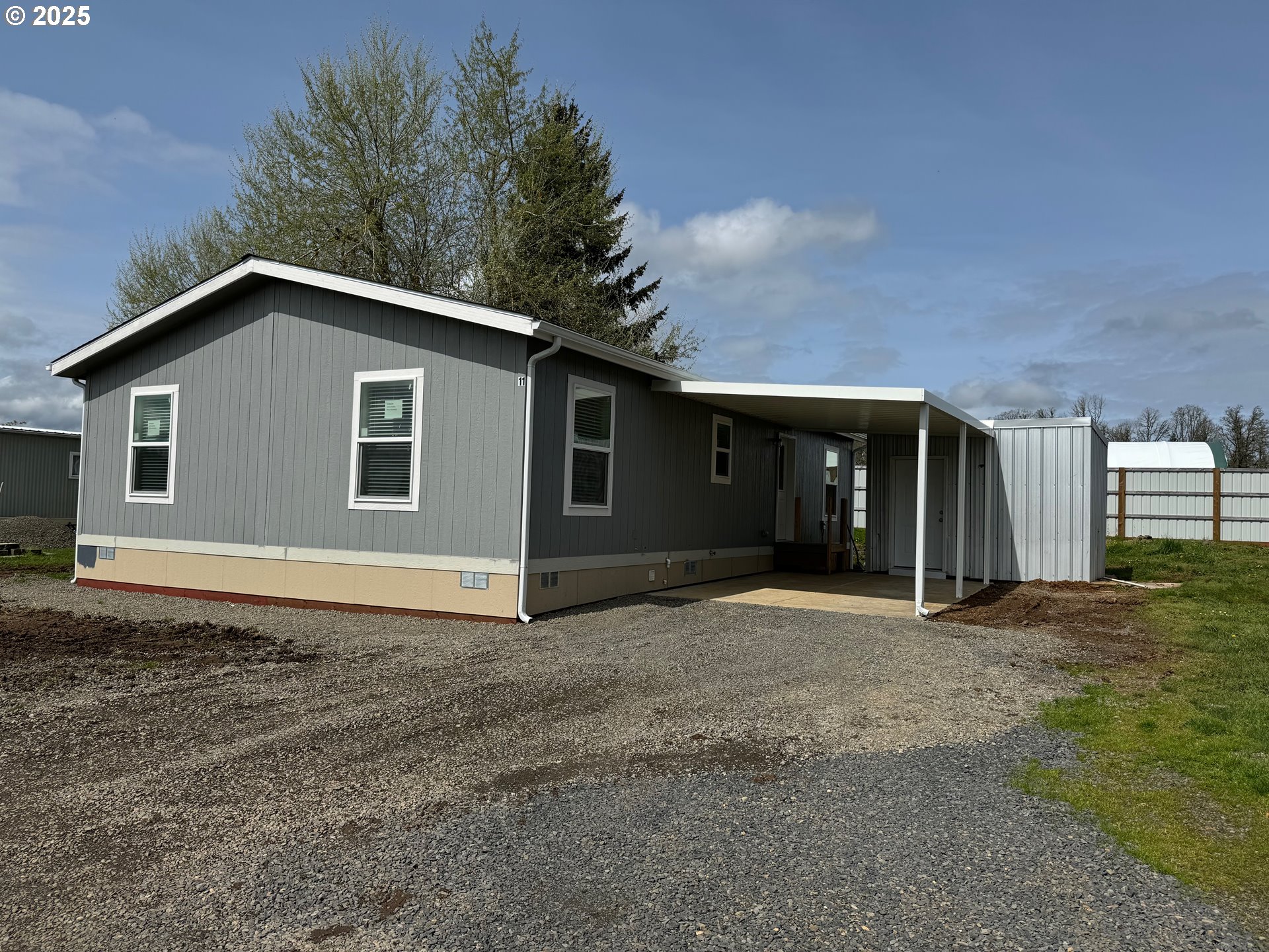 Listing image 5