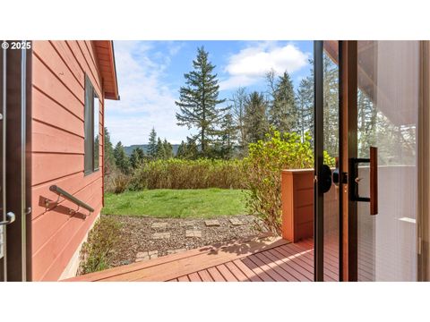 A home in Coos Bay