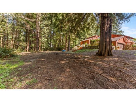 A home in Coos Bay