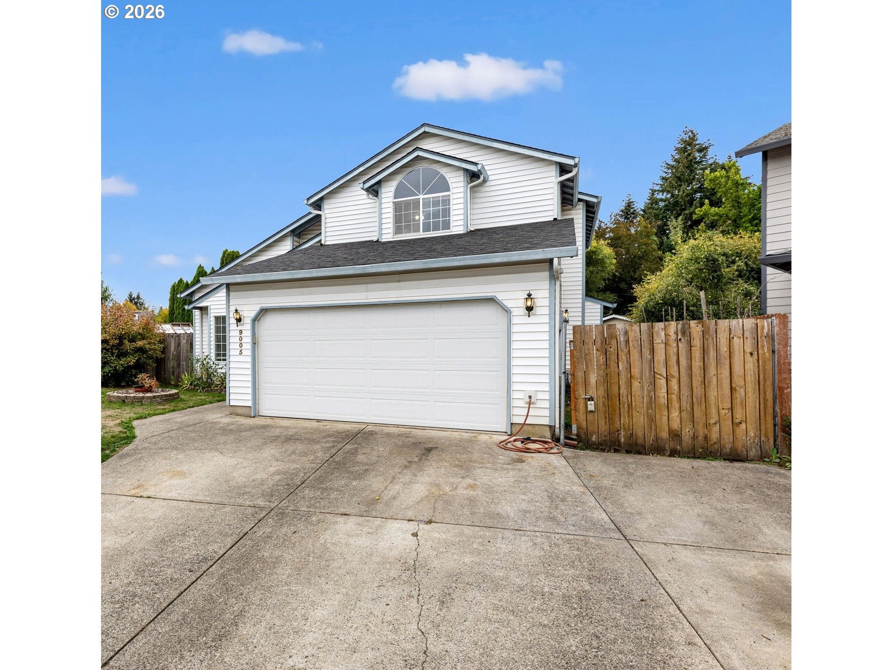 9005 NE 89TH CIR