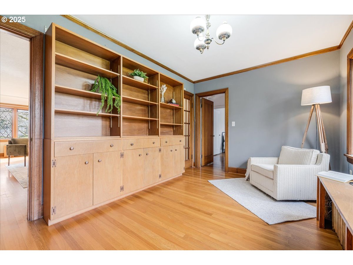 Oregon City, Oregon 97045, United States, 4 Bedrooms Bedrooms, ,3 BathroomsBathrooms,Residential,Active,93554