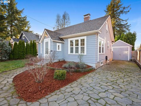 4725 NE 100TH AVE Portland OR 97220