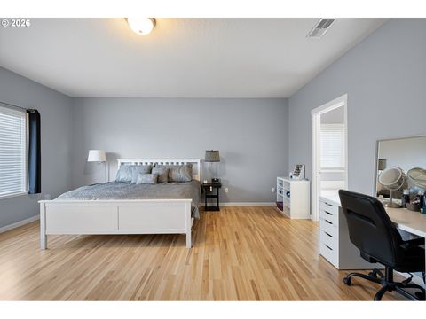 Tiny photo for 1056 Ruby Clair Dr, Creswell, OR 97426 (MLS # 200083227)