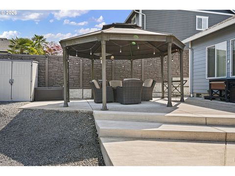 Tiny photo for 1056 Ruby Clair Dr, Creswell, OR 97426 (MLS # 200083227)