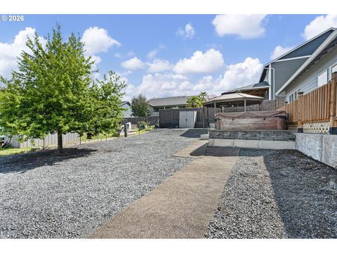 Tiny photo for 1056 Ruby Clair Dr, Creswell, OR 97426 (MLS # 200083227)