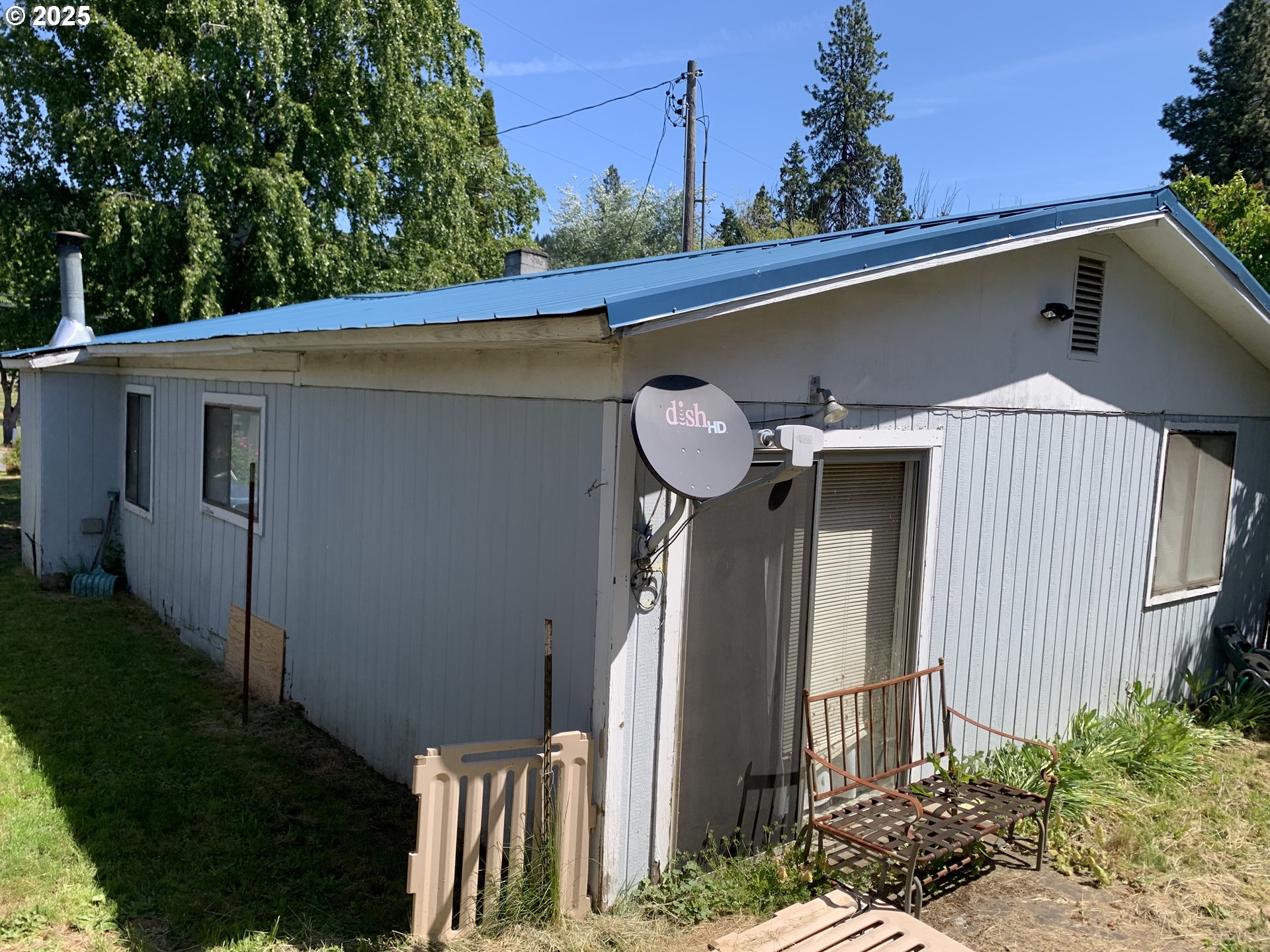 425 NW LOOP RD