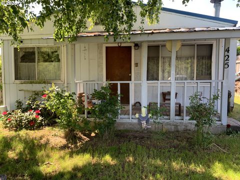 425 NW LOOP RD White Salmon WA 98672