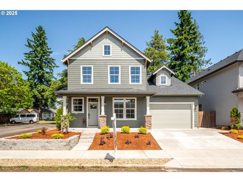 902 E 30TH ST Vancouver WA 98663