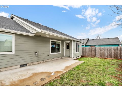 Tiny photo for 632 N 5th St, Creswell, OR 97426 (MLS # 374745775)