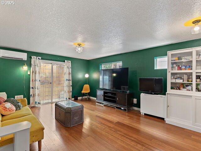 1512 SE 84TH AVE